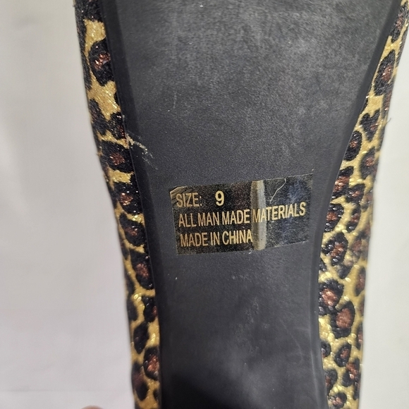 Shi by Journey 5 in Heel in Sparkling Brown Leopard Print Size 9 - Picture 9 of 9